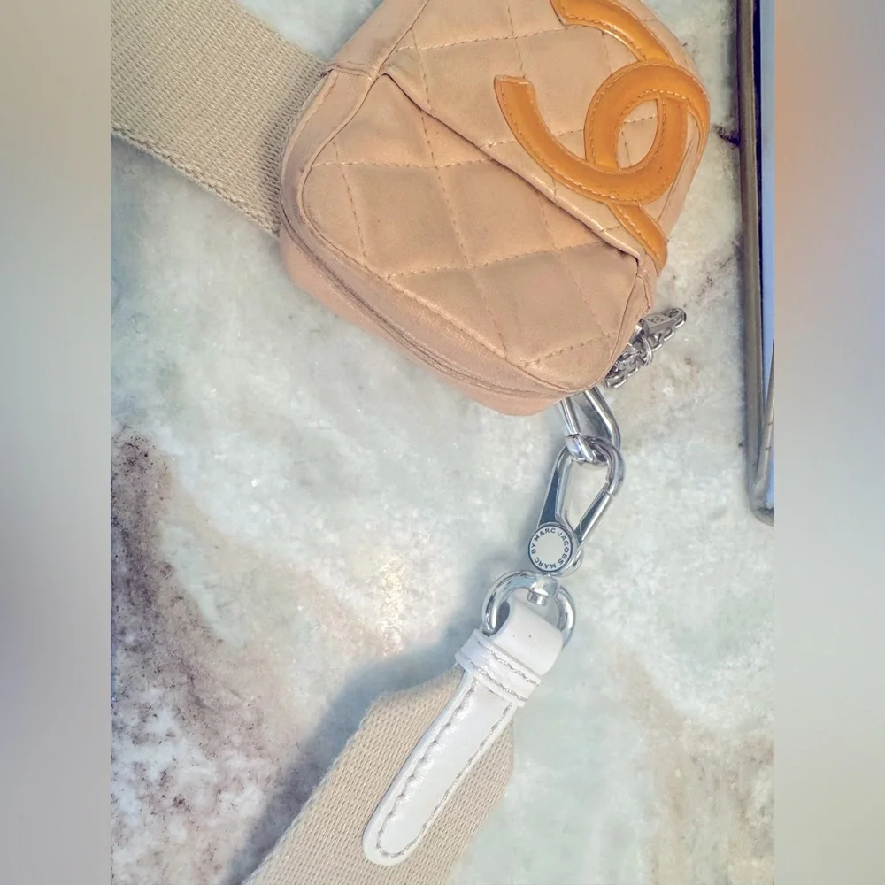 Chanel  Cambon Line lambskin Cigarette case pouch - Picture 4 of 7